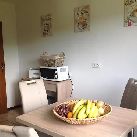 Дом отдыха Grosses, Modernes Mit Terrasse Моншау